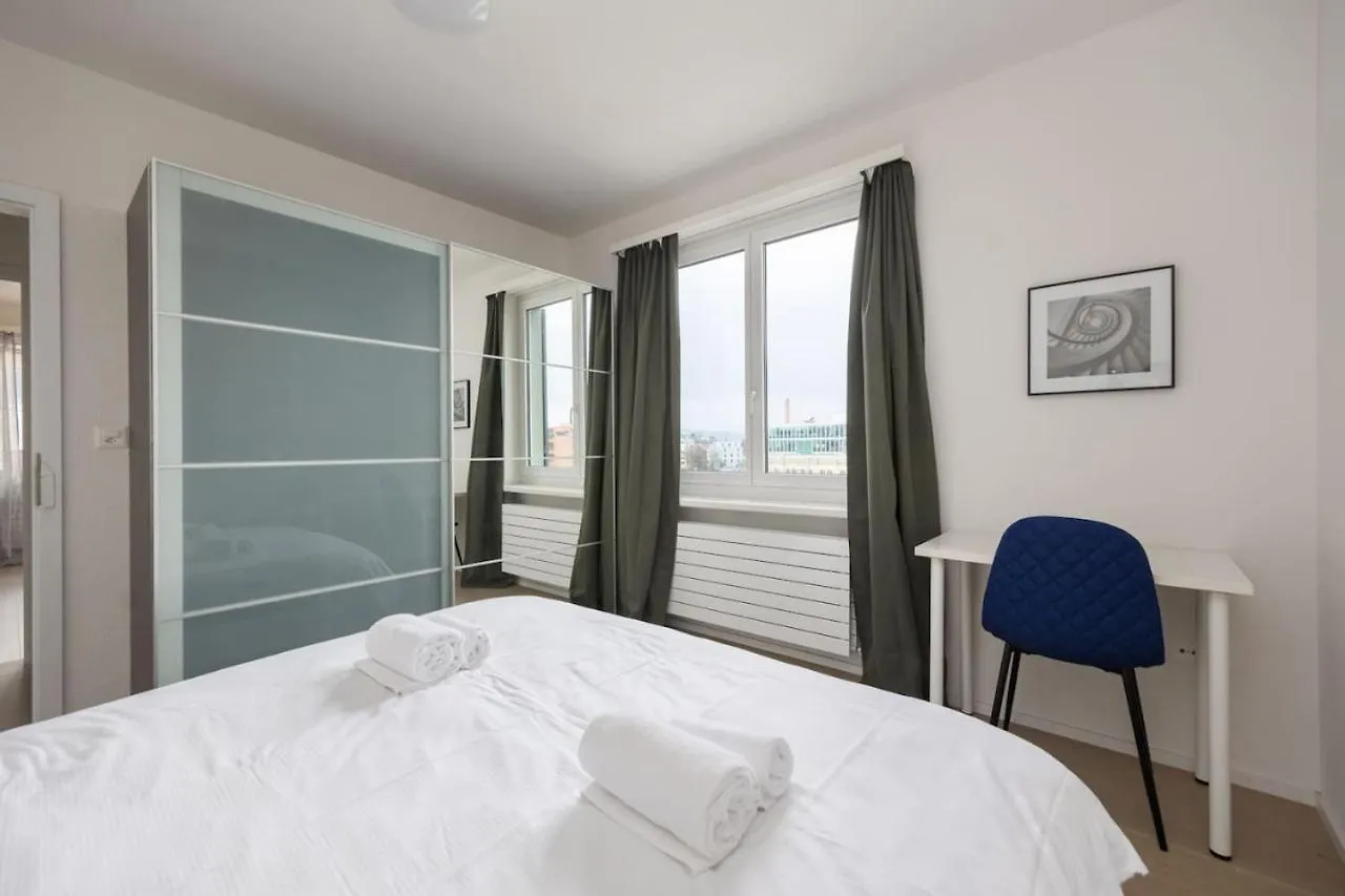 شقة Grand Terrace Suite Elite 4,5Br Ba52 زيورخ سويسرا